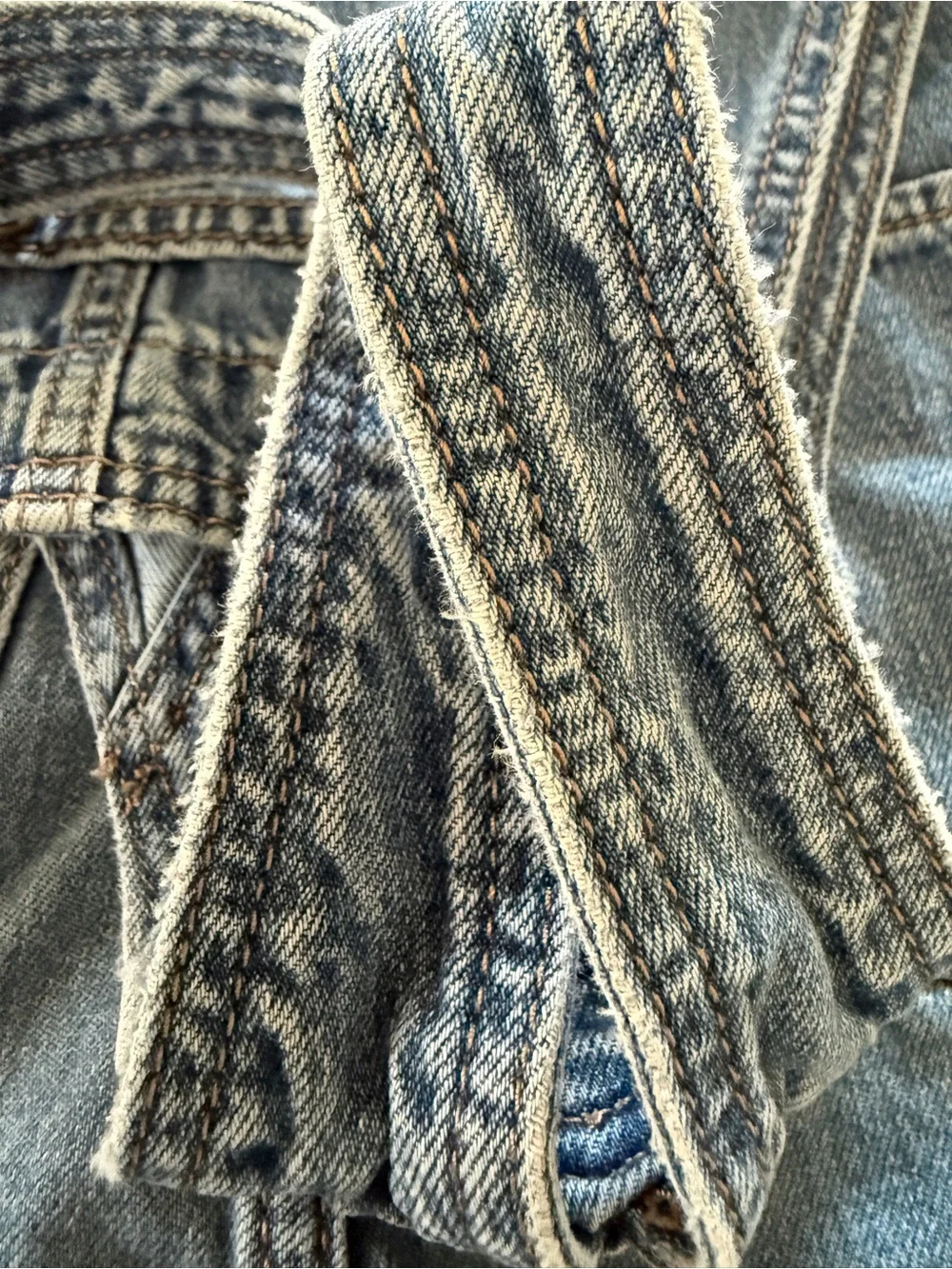 Gap Kids Floral Embroidered Denim Short Overalls Size M 8-9